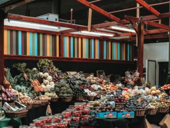 Red's Market